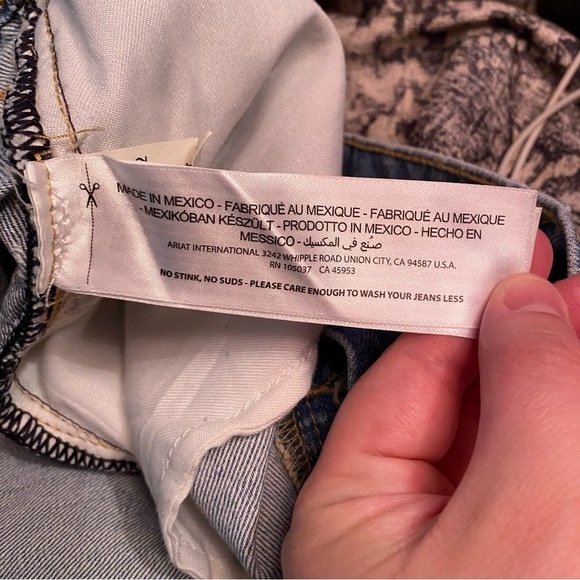 NWT Ariat jeans Mykonos ultra high rise Tom boy distressed jeans 33 reg - Picture 14 of 16